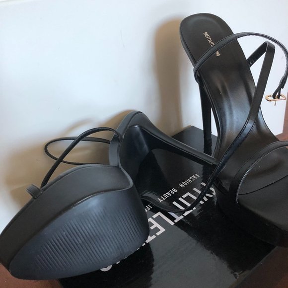 Platform 5" strappy heels - Picture 4 of 5
